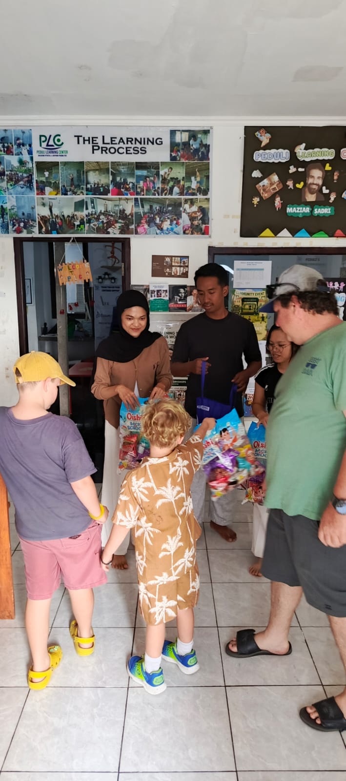 CHARITY BALI | Orphanage Playtime + Community School Lessons